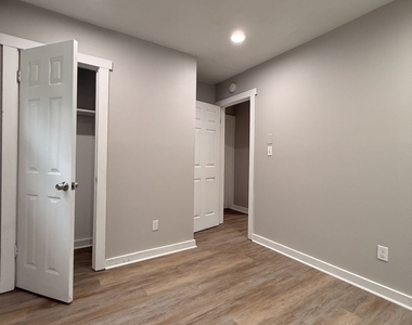657 Robert E Lee Parkway - Photo Thumbnail 22