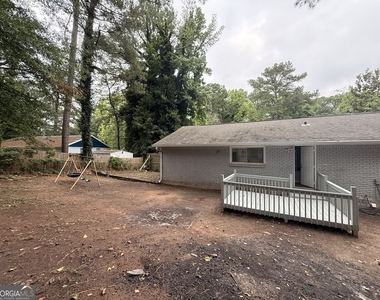 657 Robert E Lee Parkway - Photo Thumbnail 26