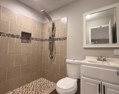 657 Robert E Lee Parkway - Photo Thumbnail 19