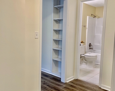 322 Powder Springs Street - Photo Thumbnail 18