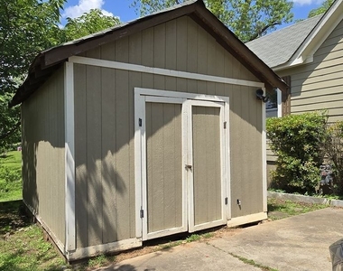 513 Blue Ridge Avenue - Photo Thumbnail 24