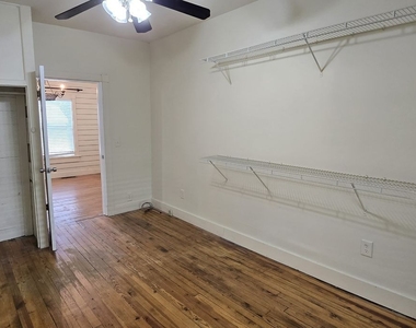 513 Blue Ridge Avenue - Photo Thumbnail 9