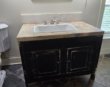 513 Blue Ridge Avenue - Photo Thumbnail 18