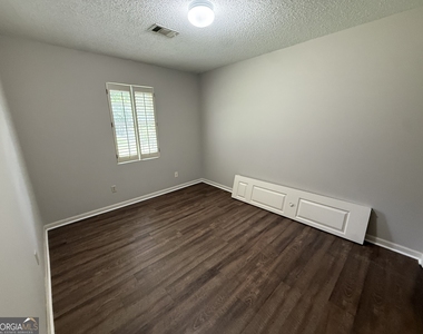 125 Shadow Pond Road - Photo Thumbnail 23