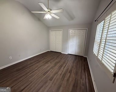 125 Shadow Pond Road - Photo Thumbnail 21
