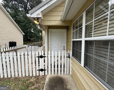 125 Shadow Pond Road - Photo Thumbnail 6