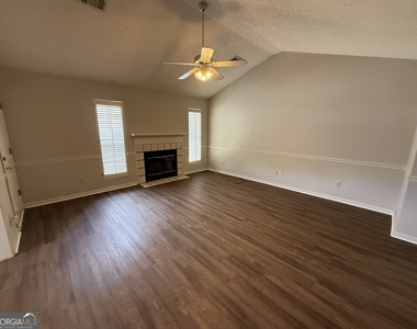 125 Shadow Pond Road - Photo Thumbnail 9