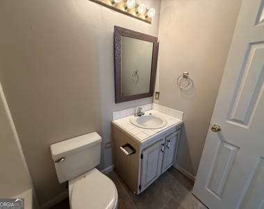 125 Shadow Pond Road - Photo Thumbnail 19