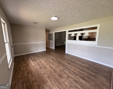 602 Hillcrest Parkway - Photo Thumbnail 20