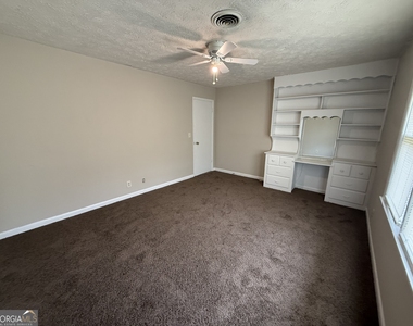 602 Hillcrest Parkway - Photo Thumbnail 23