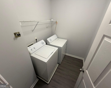 5589 Grande River Road - Photo Thumbnail 5