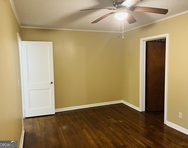 69 4th Street - Photo Thumbnail 16