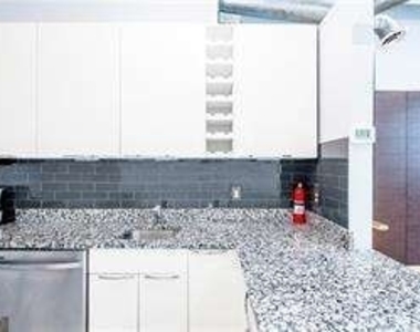 210 Walker Street Sw - Photo Thumbnail 22