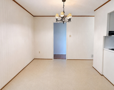 3543 Meadowview Court - Photo Thumbnail 4
