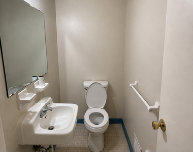 3543 Meadowview Court - Photo Thumbnail 12