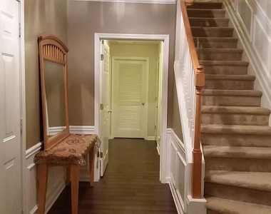 3423 Lathenview Court - Photo Thumbnail 2