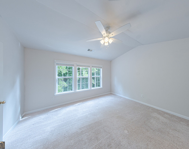 3423 Lathenview Court - Photo Thumbnail 16