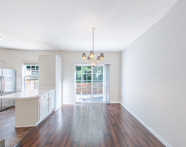3423 Lathenview Court - Photo Thumbnail 3