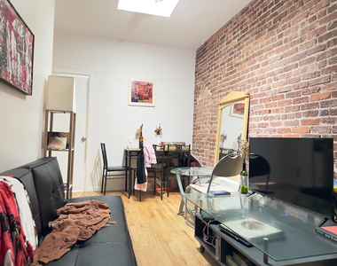 20 Covert Street - Photo Thumbnail 4