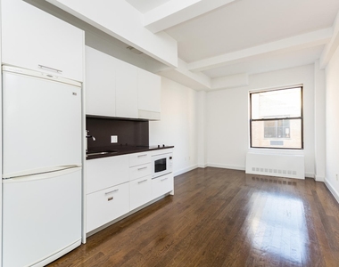 W 91ST ST - Photo Thumbnail 3