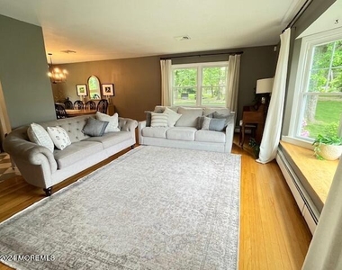 18 Hobart Street - Photo Thumbnail 5