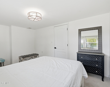 4 Cheryl Drive - Photo Thumbnail 24