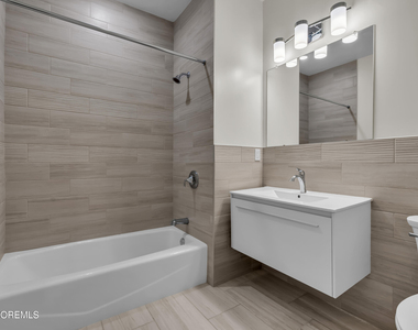 521 Lake Avenue - Photo Thumbnail 7