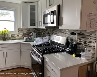 35-37 Hudson Avenue - Photo Thumbnail 7