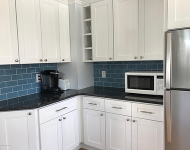 515 Jefferson Avenue - Photo Thumbnail 9