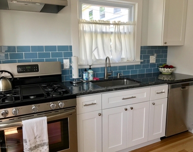 515 Jefferson Avenue - Photo Thumbnail 8