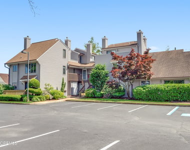 2230 Bridge Avenue - Photo Thumbnail 19
