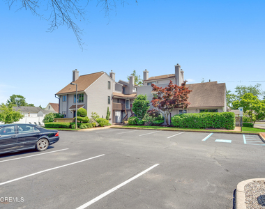 2230 Bridge Avenue - Photo Thumbnail 20