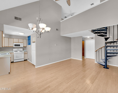 2230 Bridge Avenue - Photo Thumbnail 23