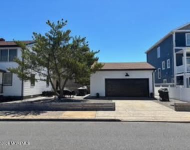 1100 Barnegat Avenue - Photo Thumbnail 26