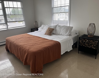 1100 Barnegat Avenue - Photo Thumbnail 20