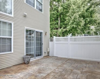 7 Augusta Drive - Photo Thumbnail 24