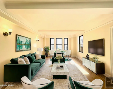 East 68 Street - Photo Thumbnail 1