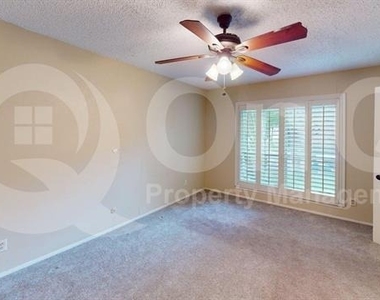 5809 Chimney Wood Circle - Photo Thumbnail 3