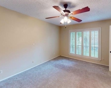 5809 Chimney Wood Circle - Photo Thumbnail 14