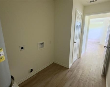2607 Vz County Road 2403 - Photo Thumbnail 10