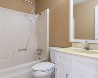 1733 Chucker Court - Photo Thumbnail 19
