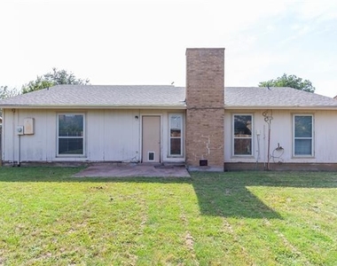 1733 Chucker Court - Photo Thumbnail 25