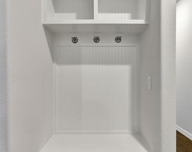2012 Partridge Road - Photo Thumbnail 26