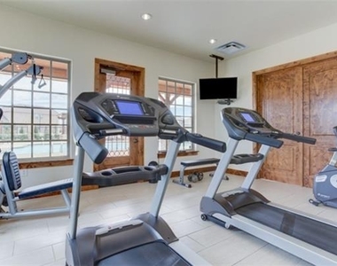 312 Eden Drive - Photo Thumbnail 20