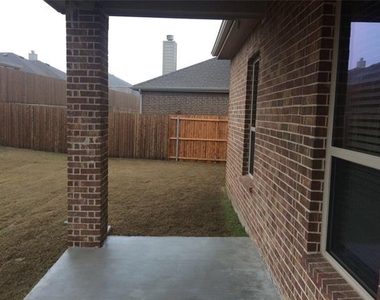 312 Eden Drive - Photo Thumbnail 15