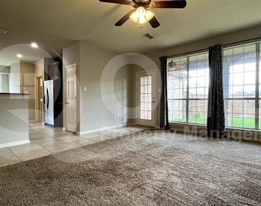 6798 Lee Meadow Drive - Photo Thumbnail 9