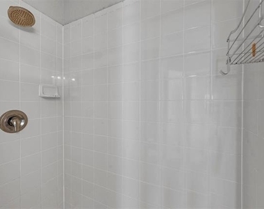 5590 Manitou Drive - Photo Thumbnail 17