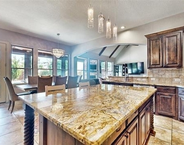 1641 Hidden Bluff Court - Photo Thumbnail 8