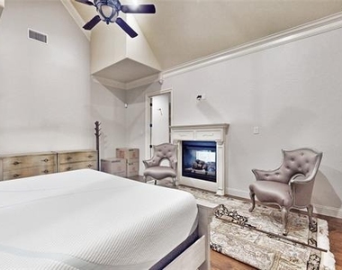 1641 Hidden Bluff Court - Photo Thumbnail 15