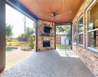 1641 Hidden Bluff Court - Photo Thumbnail 30